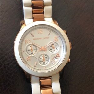 Michael Kors White & Rose Gold (MK5464) Watch